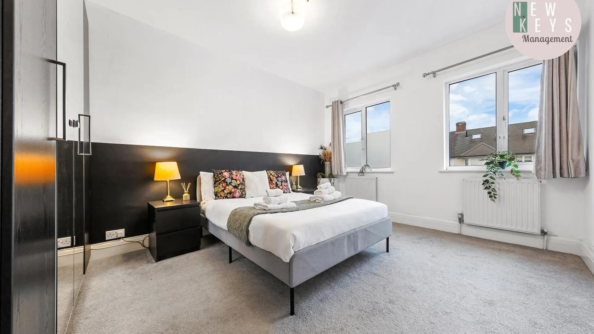 Powdermill Lodge Hanworth Hanworth (Berkshire)